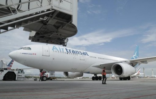 Air Transat pousa pela primeira vez no Brasil