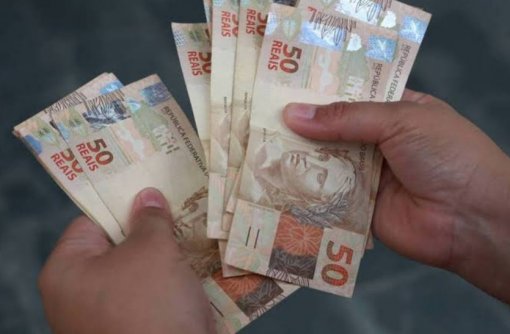 IBGE: Renda domiciliar per capita atinge R$ 2.316 em 2025