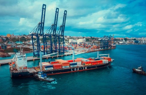 Log-In Logística Integrada supera R$ 3 bi em receita em 2025