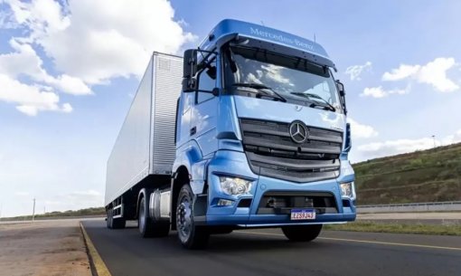 Vendas de caminhões sobem 32,6% em março