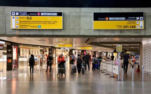 Quase 800 mil passageiros devem passar por Guarulhos no feriado