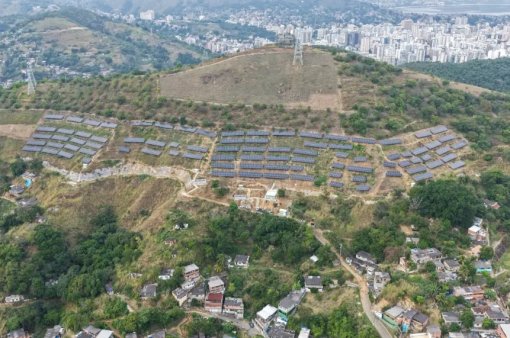 Usina solar em comunidade de Niterói gera energia para 19 creches