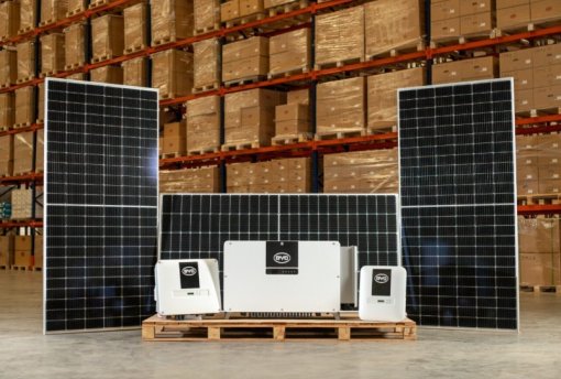 BYD vende kits solares nas suas concessionárias