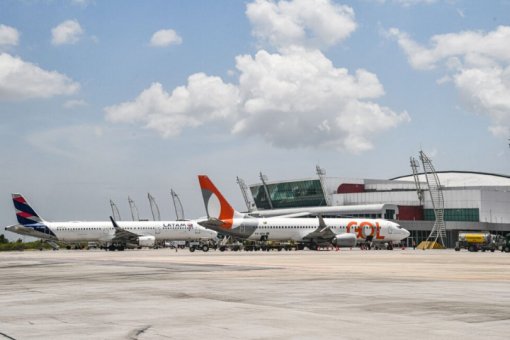Anvisa atualiza regras sanitárias para aviões e aeroportos