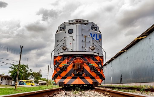 VLI inicia operação ferroviária de sorgo para exportação